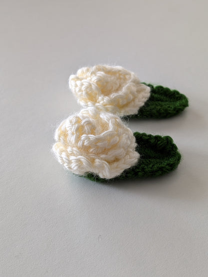 Pristine White Hair Clip